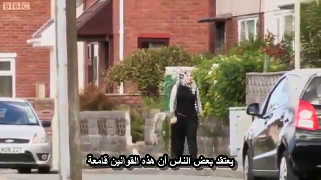 (إجعلني مسلماً) إعتناق النساء البريطانيات الإسلام Make Me A Muslim British women converting to Islam
