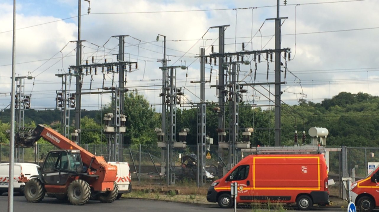 Un TGV percute une voiture, un mort