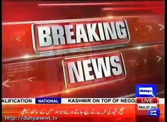 Sheikh Rasheed's selfie with Air Hostess goes VIRAL selfie-27june-16