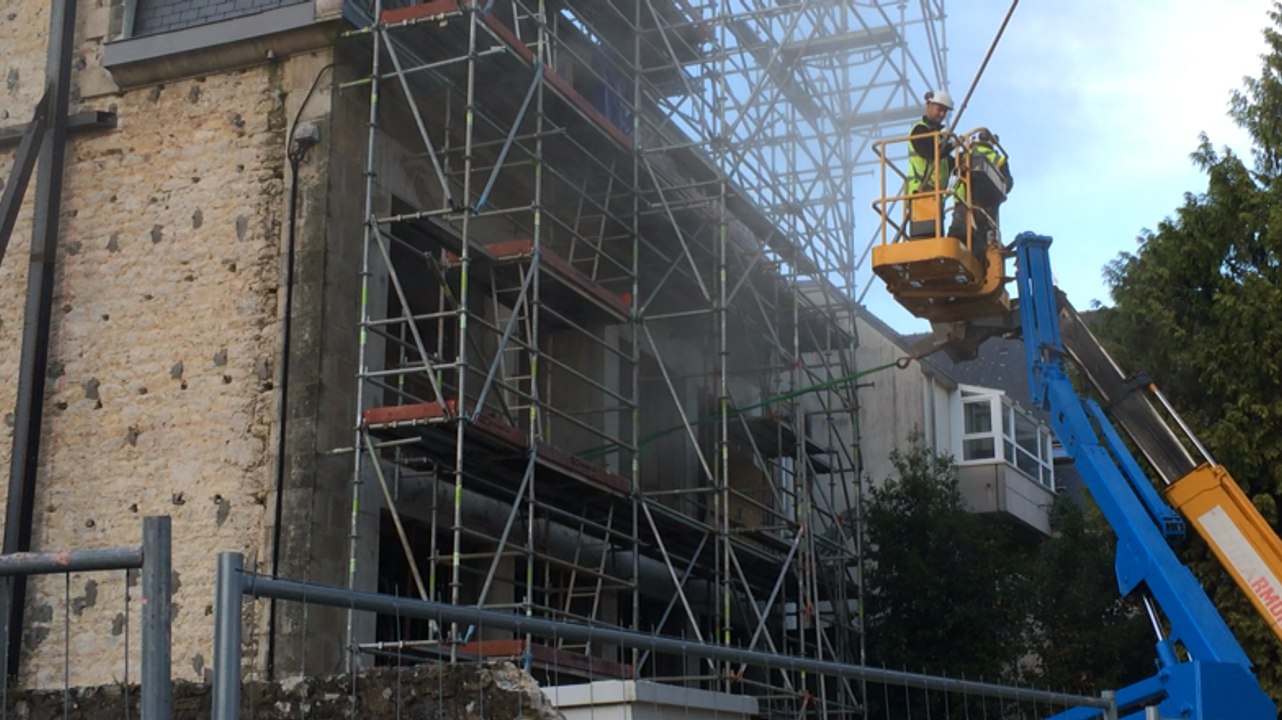 Trois murs abattus rue Théodore Le Hars