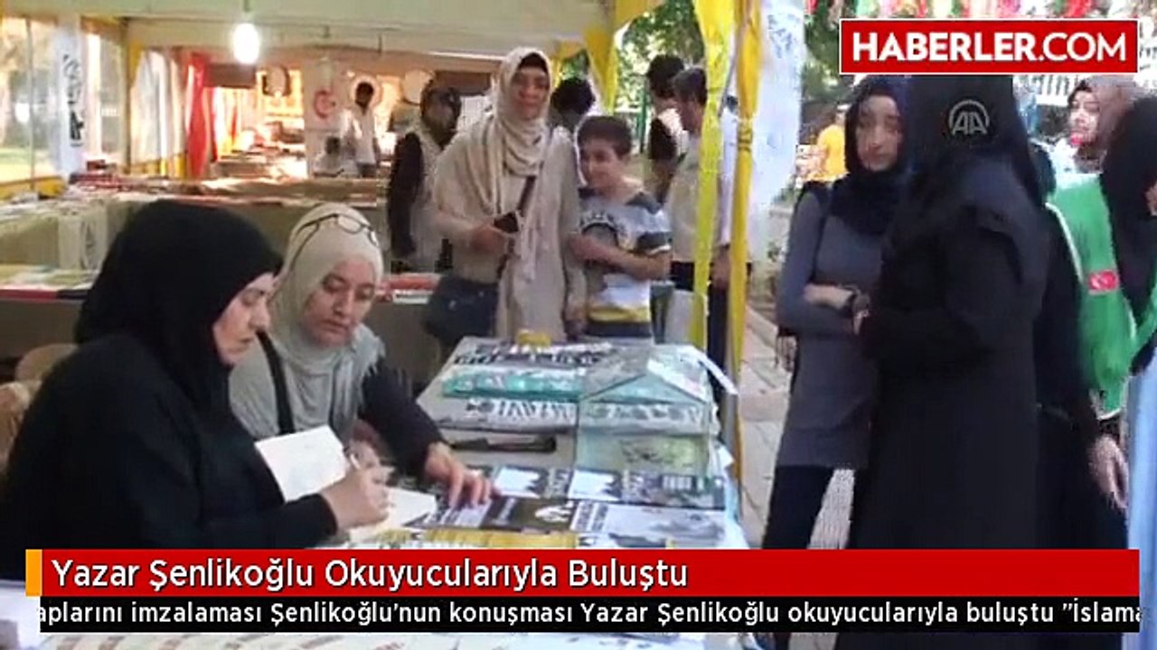Yazar Şenlikoğlu Okuyucularıyla Buluştu