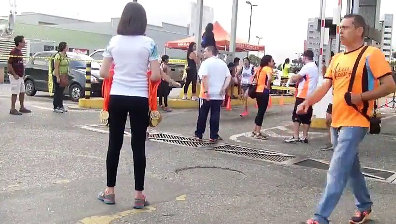 UCLAsomostodos maraton10,3km split 5
