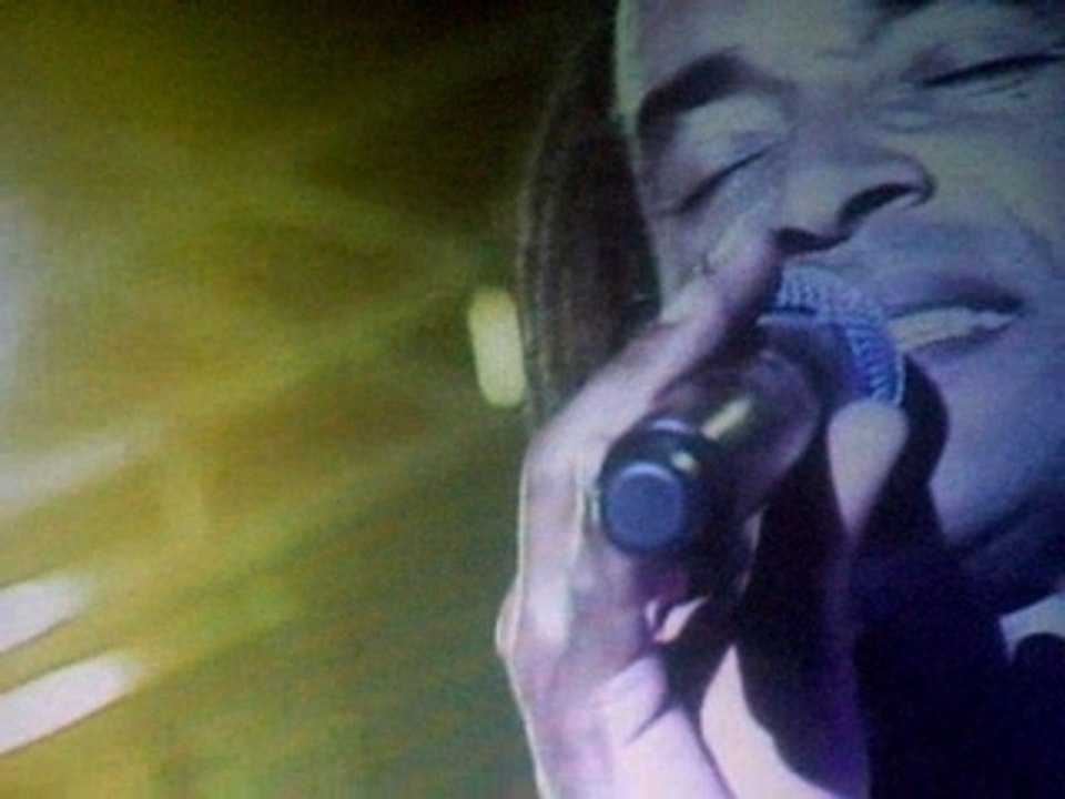 Yannick Noah - Redemption song