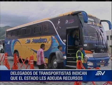 Gobierno logra acuerdos para cancelar deudas a transportistas públicos