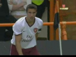 Barnet 0 - 1 Arsenal - Emmanuel Adebayor (17)