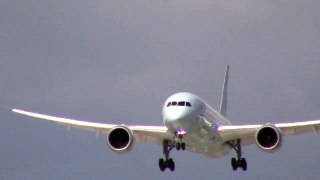 Air Canada Boeing 787-8 Dreamliner landing RWY 23 @ Toronto Pearson Int'l - May 19, 2016