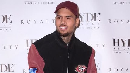 Ex-Tour Manager sagt, dass Chris Brown irrational und auf Droge ist