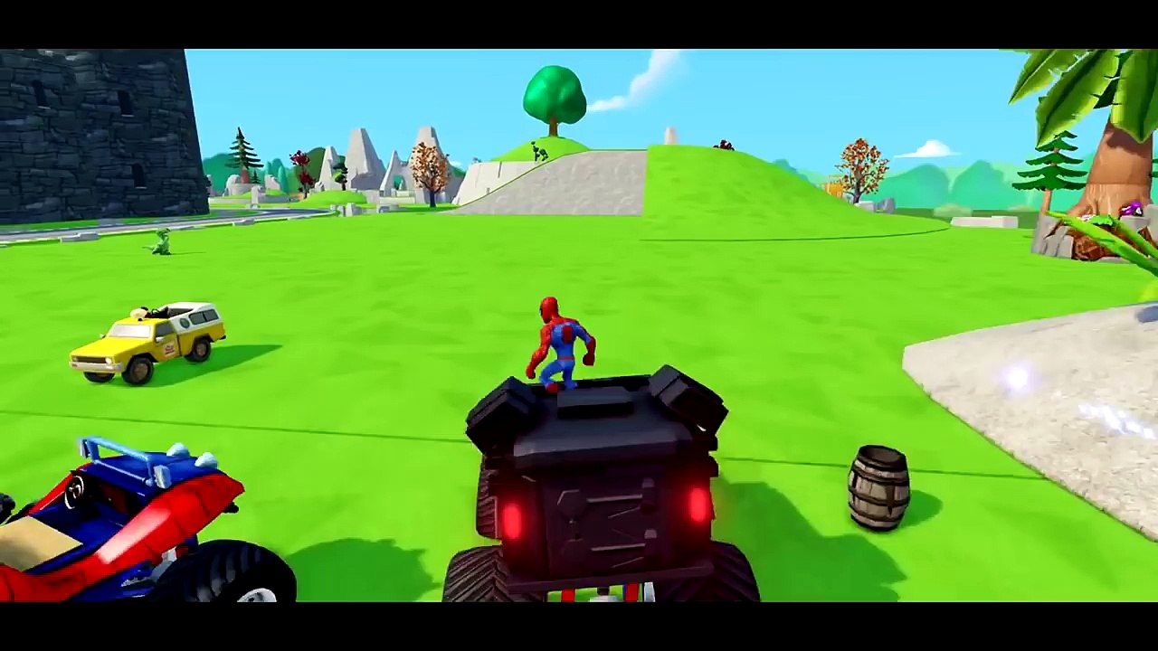 MONSTER TRUCKS MCQUEEN COLORS SMASH CARS & LIGHTNING MCQUEEN + FUN with Spiderman & Mickey Mouse_6