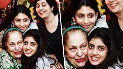 Navya Nanda's Cute Picture With Mom