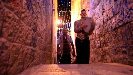 القدس- الاعتقال يلاحق مسحراتي باب حطة بالقدس