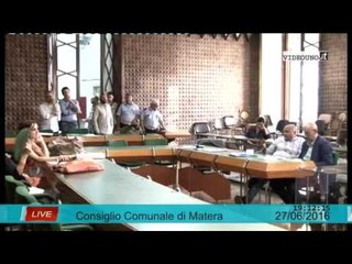 votazione punto cinque Consiglio Comunale 27 giugno 2016