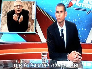 ארץ נהדרת 13 - אמנון לוי על החרדים