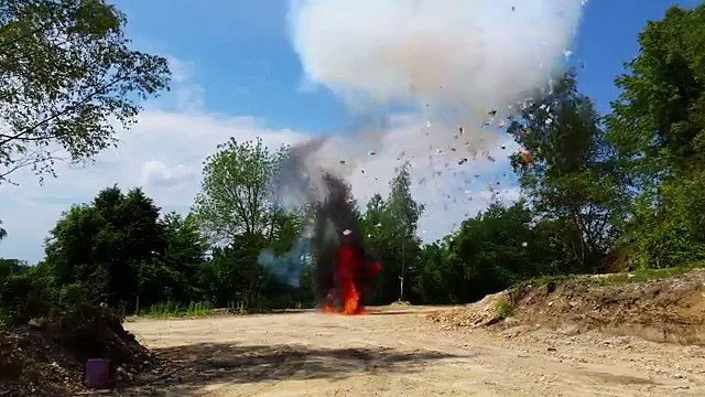 Cours de Terminale S vs Explosion