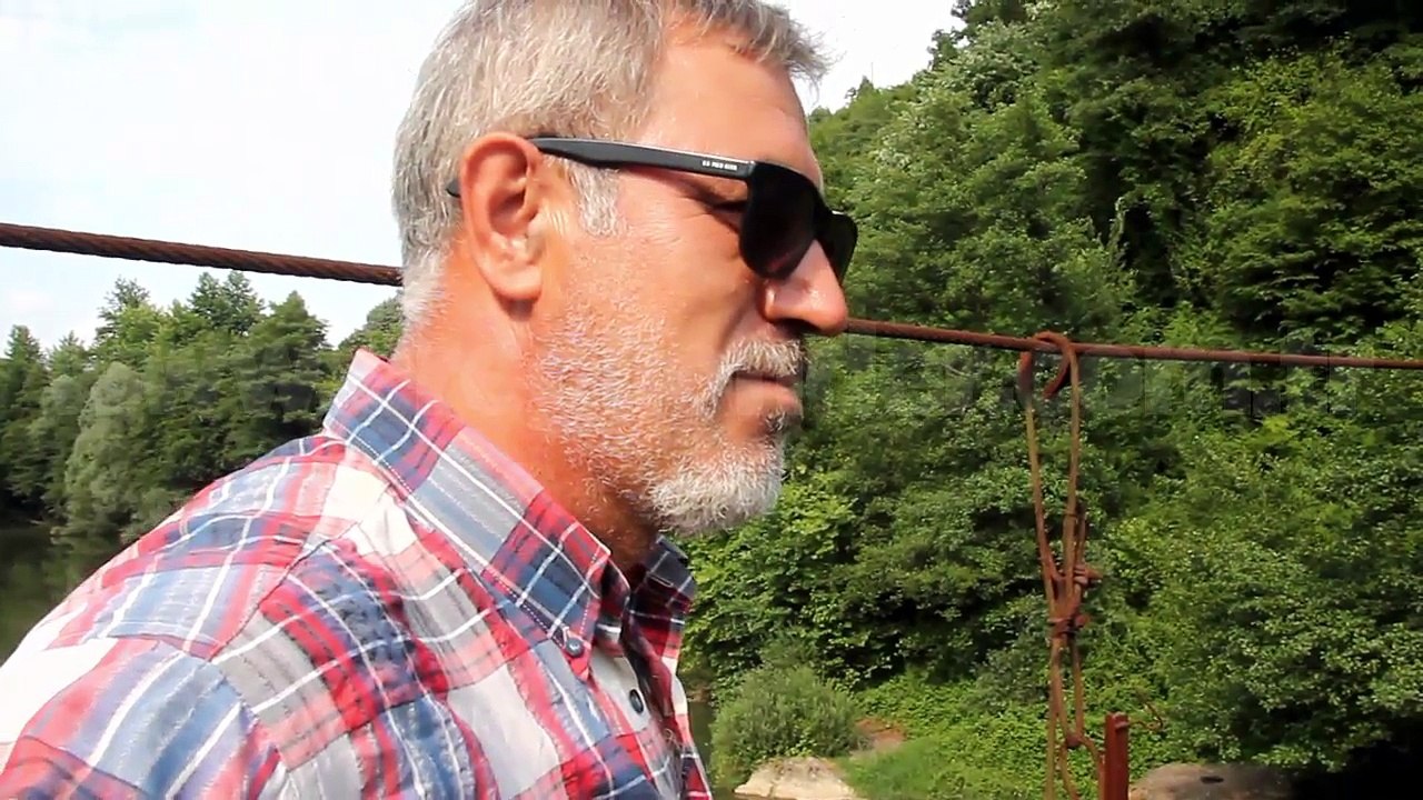ORADA BİR KÖPRÜ VAR BİLİYOR MUSUNUZ?