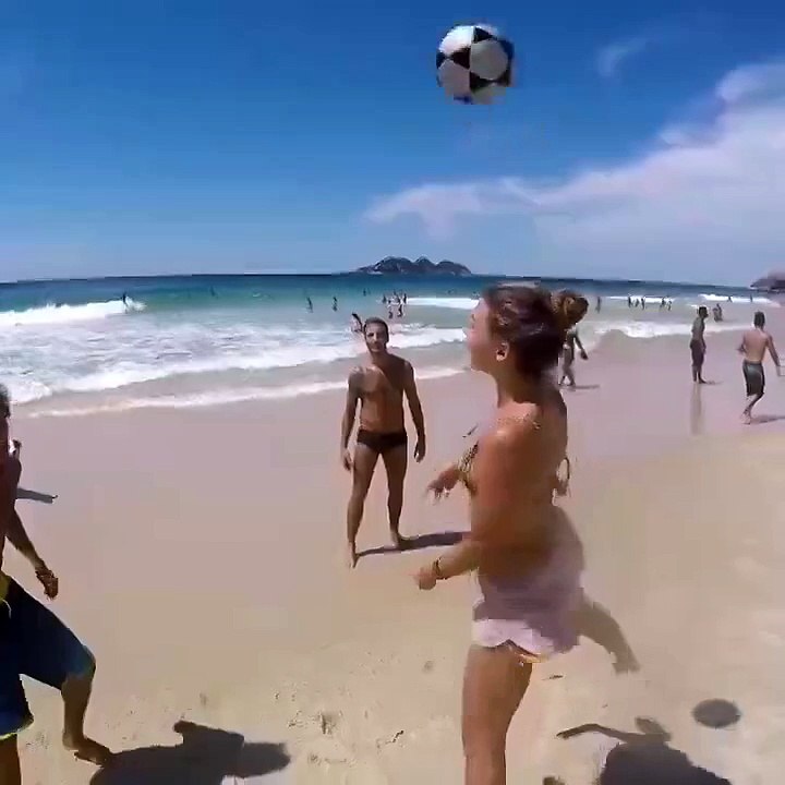 Невероятное зрелище! Миллиард людей смотрели этот видео ))