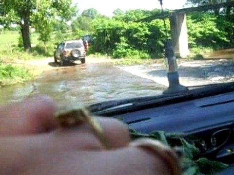 Monique Chaverot Suzuki Vitara Passage à Gué en 2007 IMG_1029