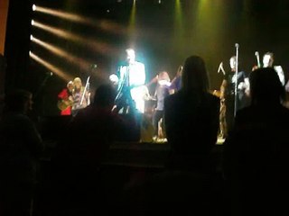 STEVE'S VIDEO OF SHOWADDYWADDY LIVE IN GLASGOW AT THE PAVILION THEATRE -26/03/10. PT.29.