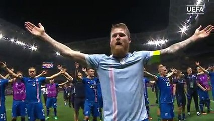 Download Video: Euro 2016 L'équipe D'islande Célèbre La Victoire Avec Ses Supporteurs