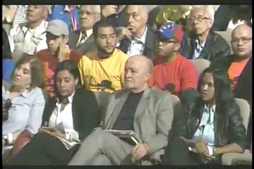 Maduro: “Vamos a hacer una revolución comunicacional internacional”