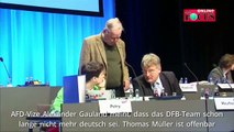 Thomas Müller - Mehr Deutsch als Mesut Özil und Jerome Boateng geht kaum