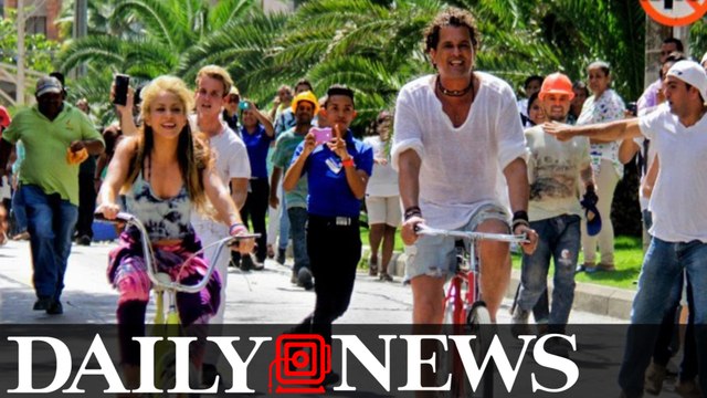 Colombian-Born Shakira Accused Of Using A Fake Spanish Accent