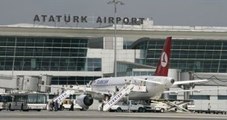 Atatürk Havalimanı'nda İki Patlama Oldu!