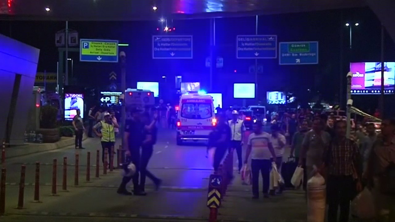 Witness describes attack at Istanbul airport