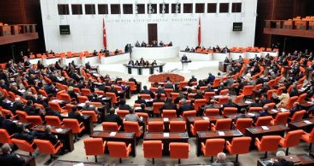 Meclis'teki 4 Parti Atatürk Havalimanı'ndaki Saldırıyı Kınadı