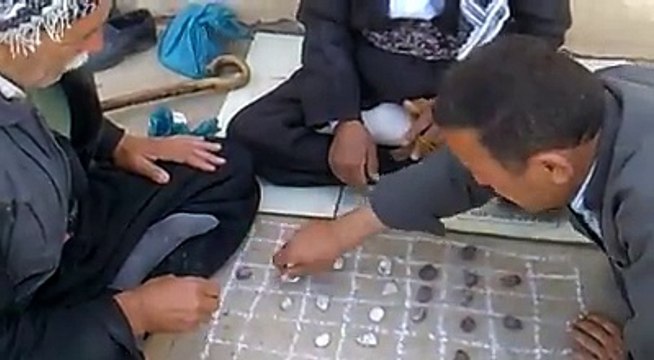 Ce vieux a tout simplement de l'expérience !