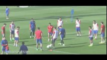 Iker Casillas gets nutmegged by Cesc Fabregas during practice, everyone laughs Euro 2016 XD