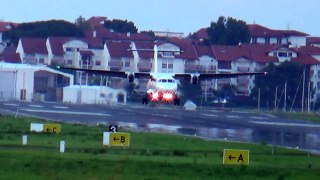 Aterrizaje en picada ATR 72-600 pista 22 de LESO