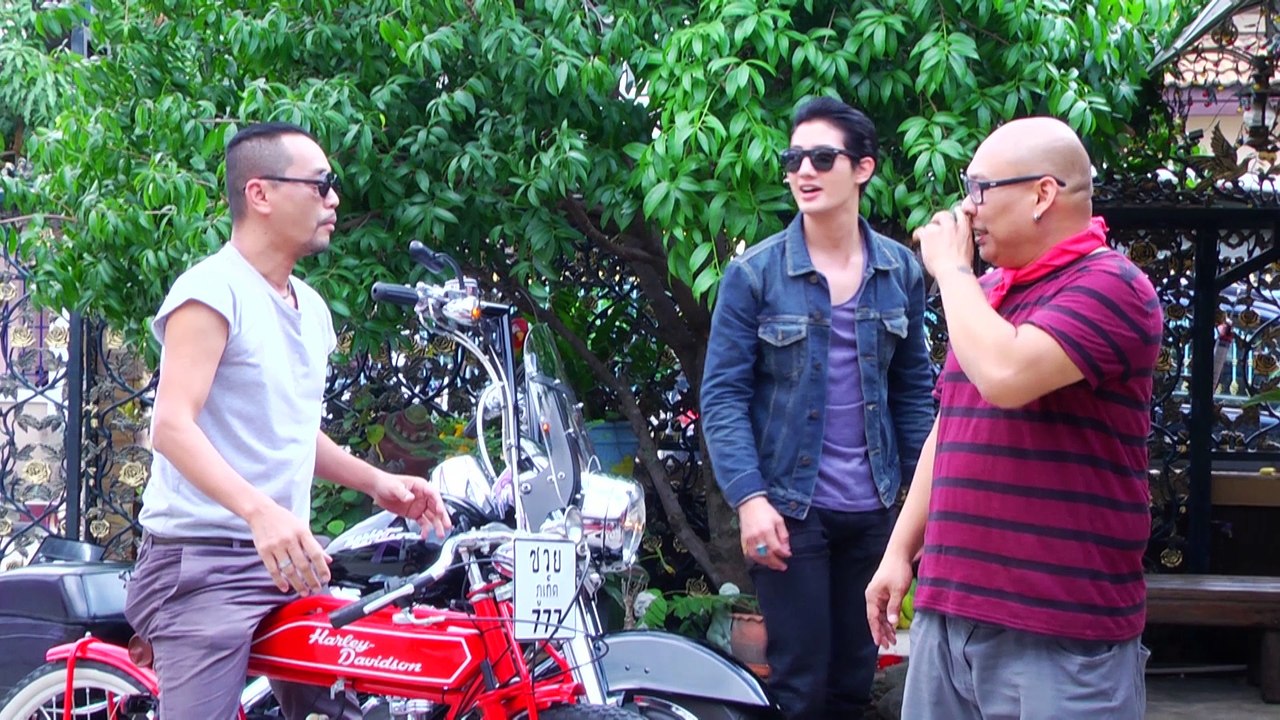 ตีท้ายครัว | โหน่ง ชะชะช่า ตอนที่ 1  8 มี.ค. 58  | ตอนที่ 4/4