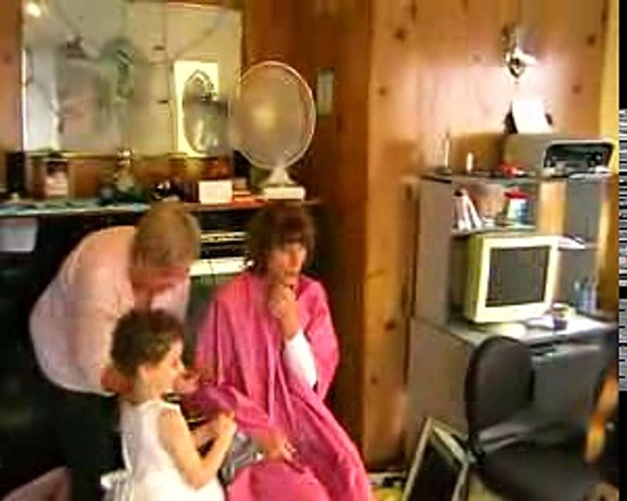 angela - shave for a cure 09