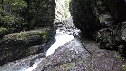 Wanderung durch die Üble Schlucht (Vorarlberg / Österreich)