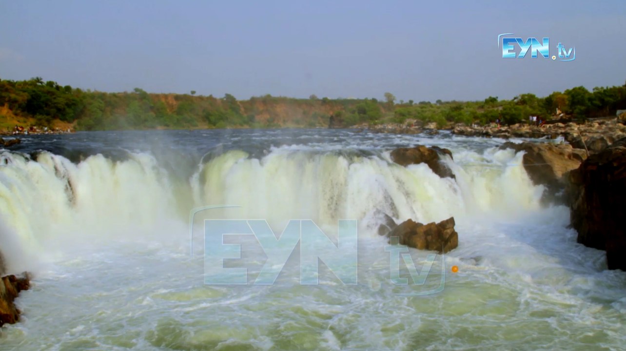 Dhuandhar Falls