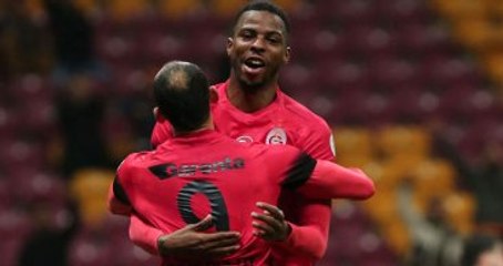 Galatasaray'da Ryan Donk Rest Çekti: FIFA'ya Başvururum