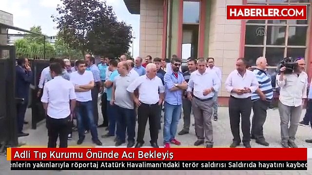 Adli Tıp Kurumu Önünde Acı Bekleyiş