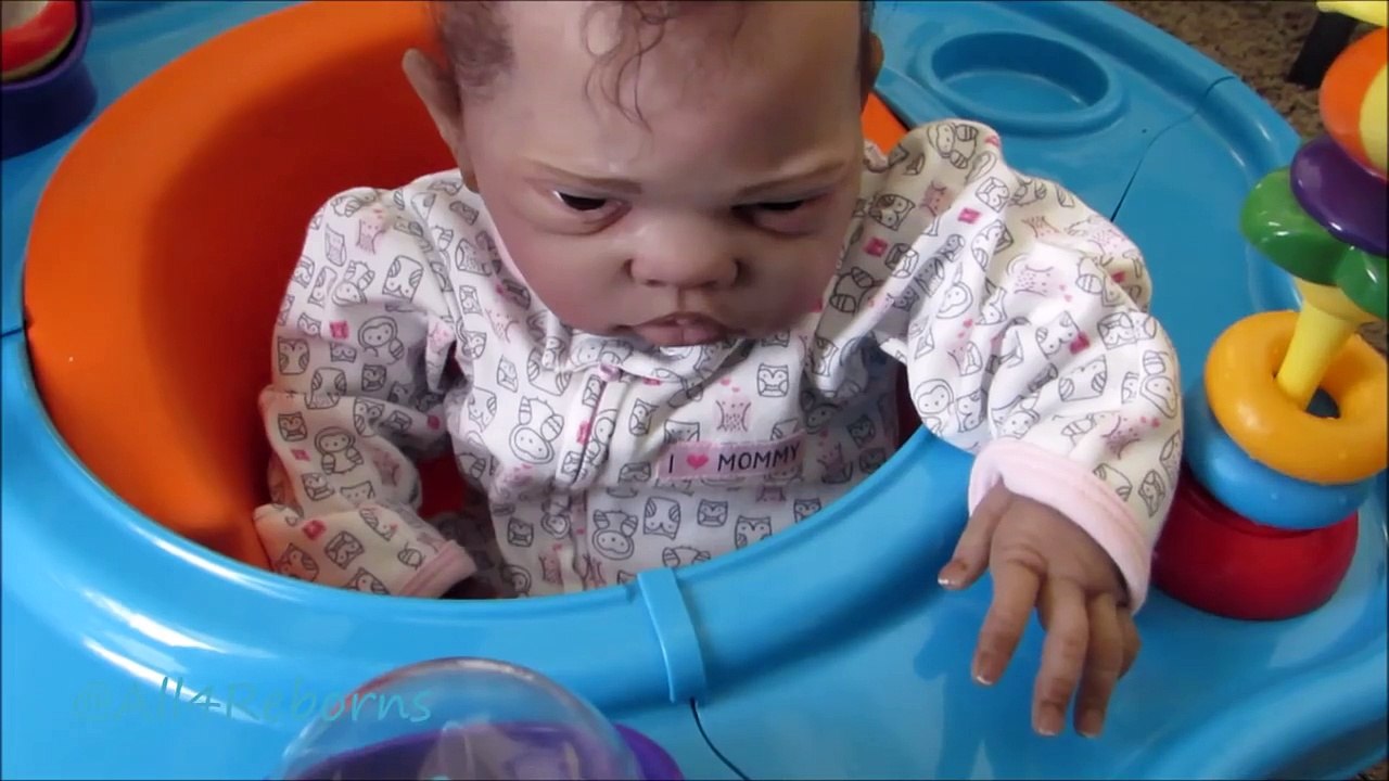 POOP EXPLOSION!! SILICONE BABY DAY IN THE LIFE! REBORN BABY POOPS! GROSS POOPS! Reborn Baby Dolls!