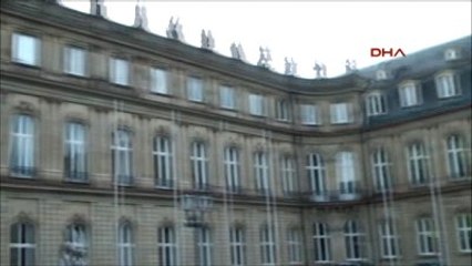 Farklı Din Mensupları Kretschmann'ın İftar Davetinde Buluştu