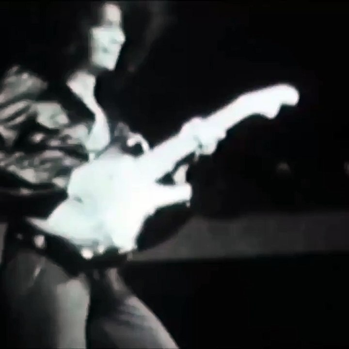 大好きな師匠。 #ritchieblackmore #rainbow #deeppurple #fender #Stratocaster #st72 #marshall #vox #engl #guitar #guitarist #composer