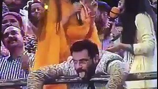 Aamir Liaquat's Show Ban Due to this  Video