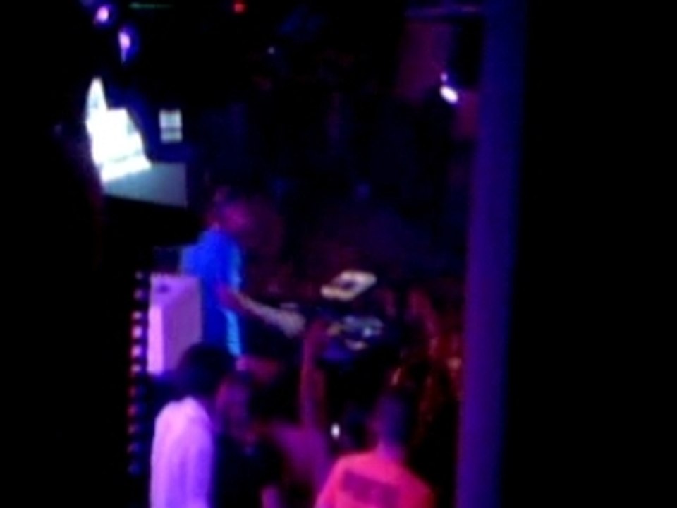 David guetta, fin de mix au circus a nancy