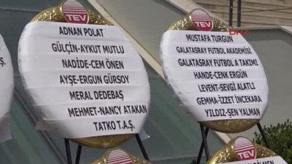 Alp Yalman, Annesini Son Yolculuğuna Uğurladı