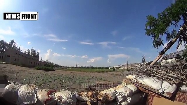 На передовой ДНР. Съемка во время боя.