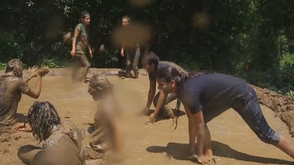Bailes y cantos inauguran la temporada del arroz en Nepal