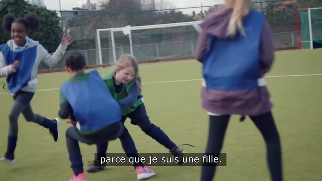 Pub Always #CommeUneFille – Rien ne t'arrête