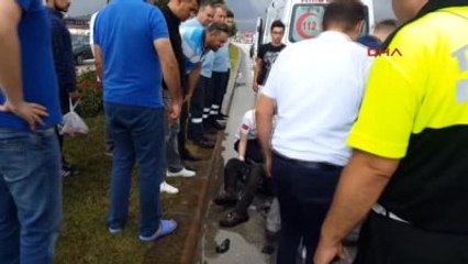 Düzce Market Alışverişi Dönüşünde Otomobil Çarptı