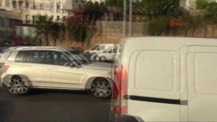 Bodrum Mazot Dökülen Yolda Devrildi