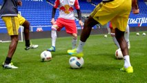 F2 FREESTYLERS TRAIN WITH NEW YORK RED BULLS! | F2 VS USA