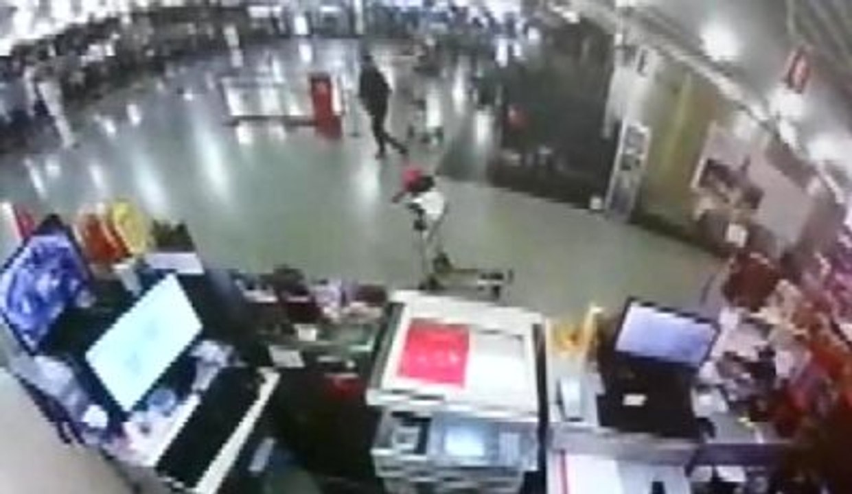 Havalimanını Kana Bulayan Teröristler Kamerada